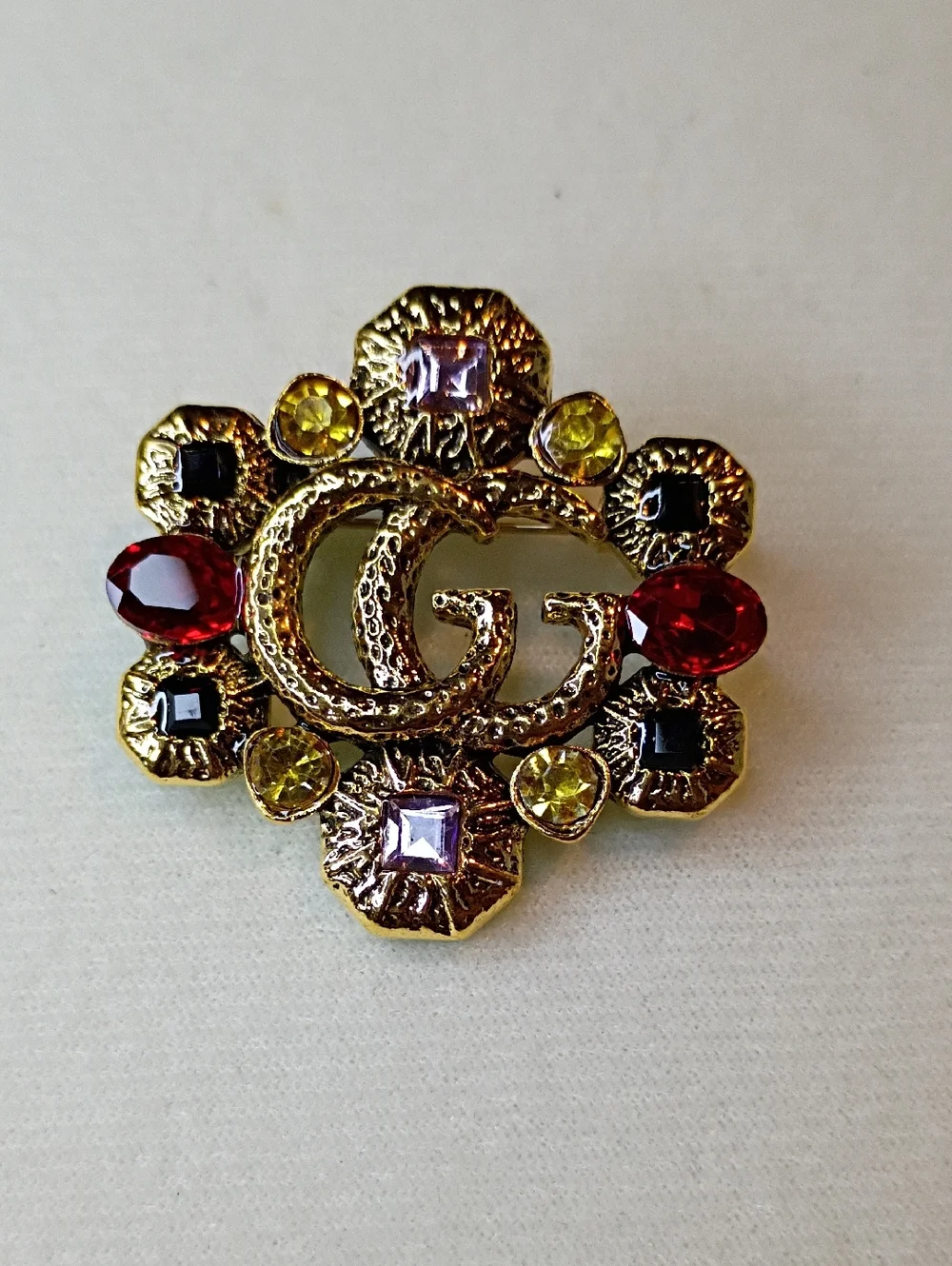 New Gold-Tone Crystal Brooch with Red, Yellow and Purple Stones Fashion Jewelry